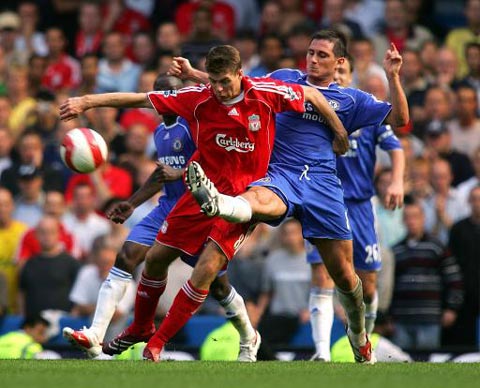 發出電擊 發出電擊